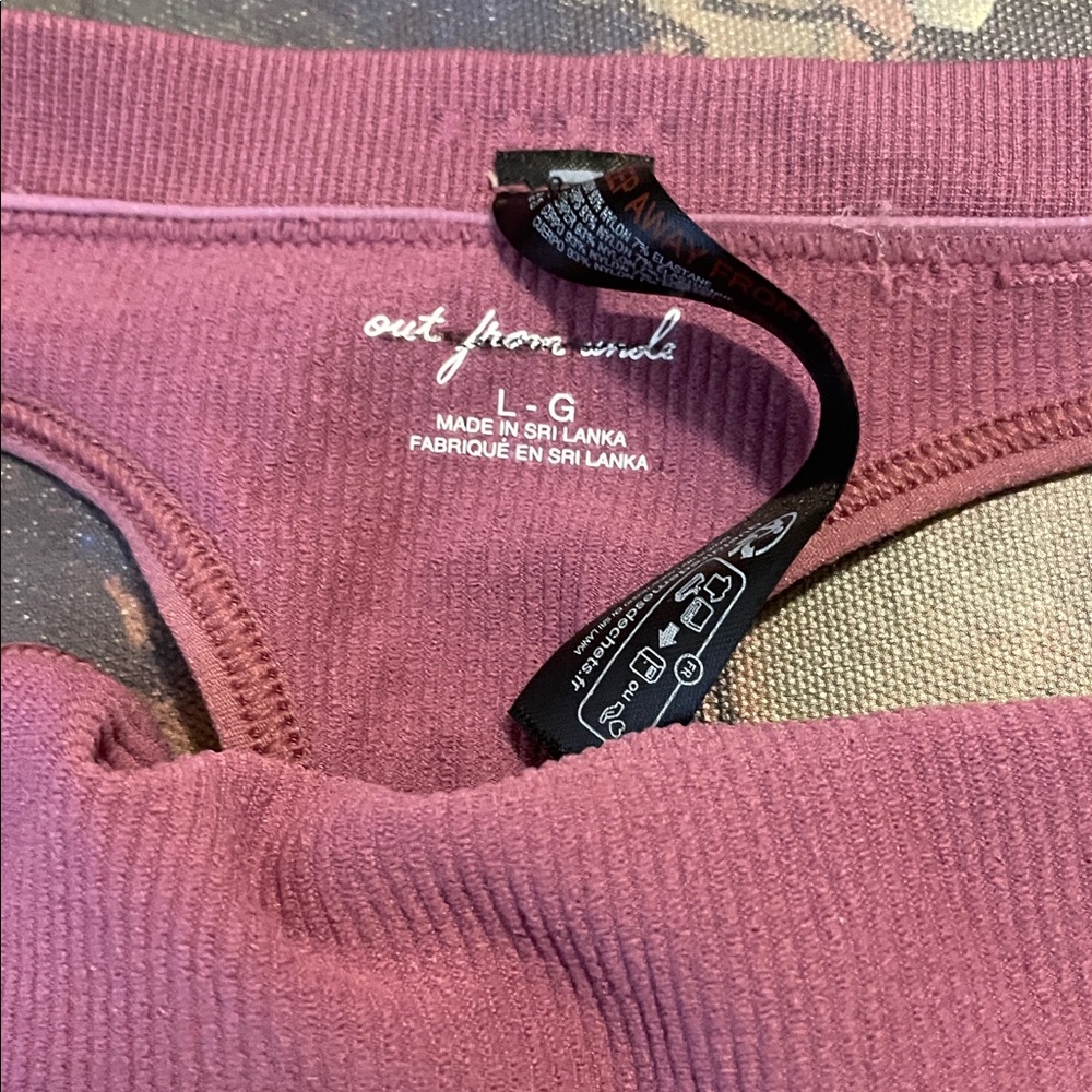 Thong - Picture 2 of 3